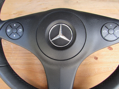 Mercedes R171 W203 Steering Wheel w/ Air Bag A2304602118 SLK280 SLK300 SLK350 SLK55 C230 C320 CLC2302